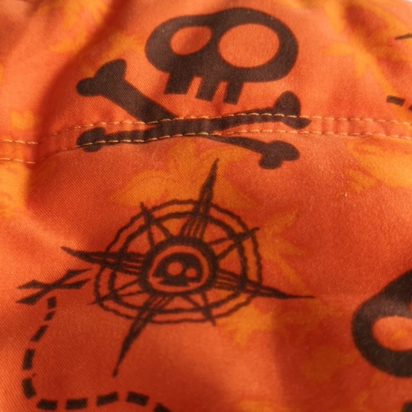 Puffy Vest with Pirate Theme - Picture 8 of 8